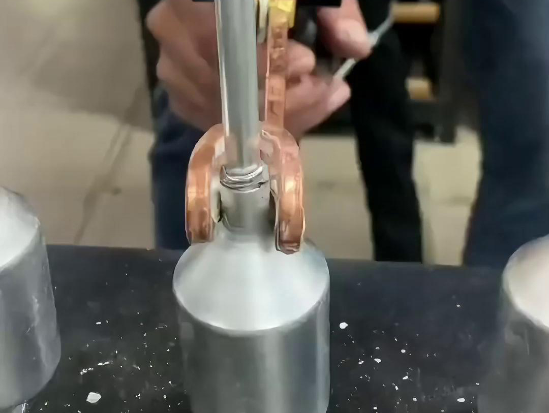 铝管高频钎焊机的工作道理、特点和选购建议