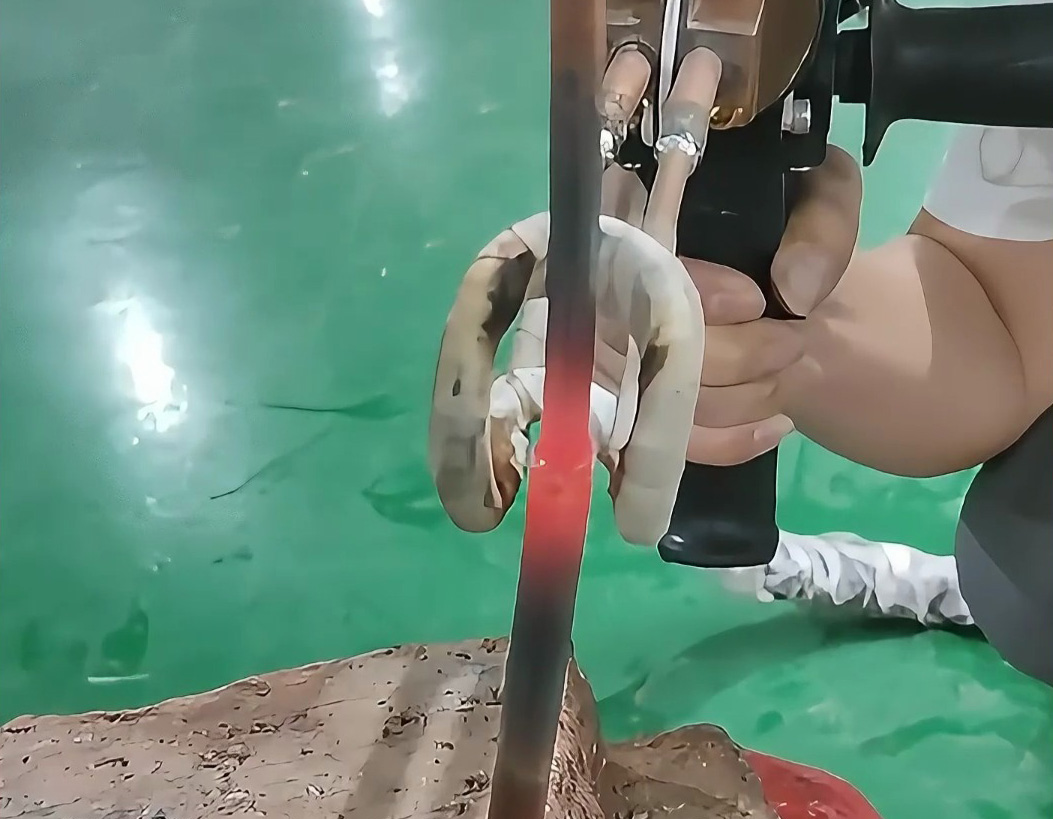 ?手持式高频焊机0门槛操作！6x8mm铜管焊接轻松搞定！